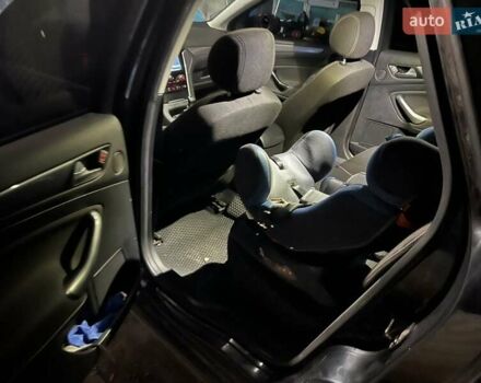 Черный Форд Мондео, объемом двигателя 2.02 л и пробегом 280 тыс. км за 7300 $, фото 14 на Automoto.ua