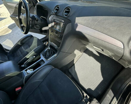 Черный Форд Мондео, объемом двигателя 1.56 л и пробегом 330 тыс. км за 7999 $, фото 14 на Automoto.ua