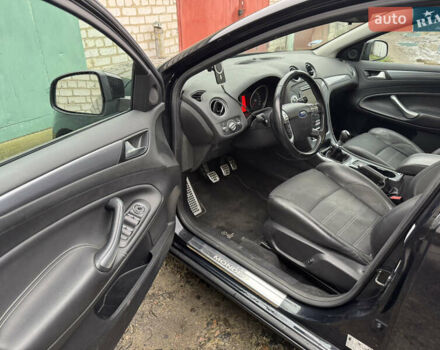 Чорний Форд Мондео, об'ємом двигуна 1.6 л та пробігом 203 тис. км за 8300 $, фото 7 на Automoto.ua