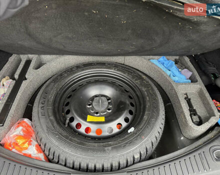 Чорний Форд Мондео, об'ємом двигуна 1.6 л та пробігом 203 тис. км за 8300 $, фото 9 на Automoto.ua