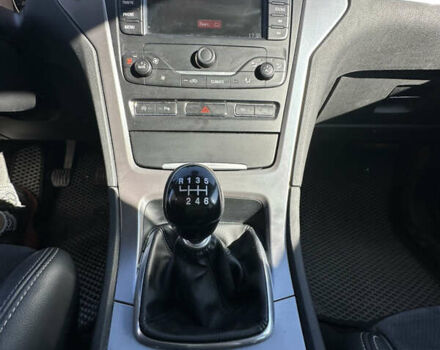 Черный Форд Мондео, объемом двигателя 1.56 л и пробегом 330 тыс. км за 7999 $, фото 10 на Automoto.ua