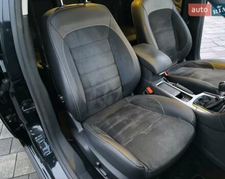 Черный Форд Мондео, объемом двигателя 2.2 л и пробегом 196 тыс. км за 10900 $, фото 34 на Automoto.ua