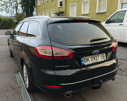 Форд Мондео 2013 в Ровно на Automoto.ua Черный Форд Мондео, объемом двигателя 2.18 л и пробегом 258 тыс. км за 8300 $, фото 3 на Automoto.ua