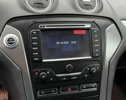 Черный Форд Мондео, объемом двигателя 1.6 л и пробегом 300 тыс. км за 7400 $, фото 10 на Automoto.ua