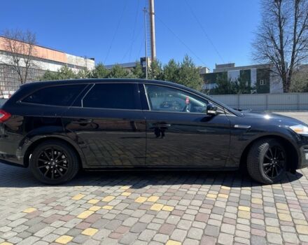 Черный Форд Мондео, объемом двигателя 1.6 л и пробегом 263 тыс. км за 7500 $, фото 7 на Automoto.ua