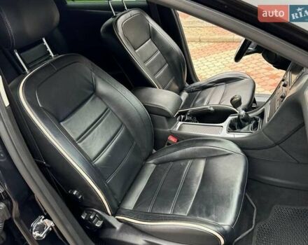 Черный Форд Мондео, объемом двигателя 1.6 л и пробегом 300 тыс. км за 7400 $, фото 6 на Automoto.ua