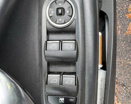 Черный Форд Мондео, объемом двигателя 2.18 л и пробегом 418 тыс. км за 12000 $, фото 16 на Automoto.ua