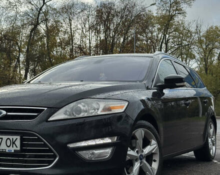 Черный Форд Мондео, объемом двигателя 2.18 л и пробегом 418 тыс. км за 12000 $, фото 1 на Automoto.ua