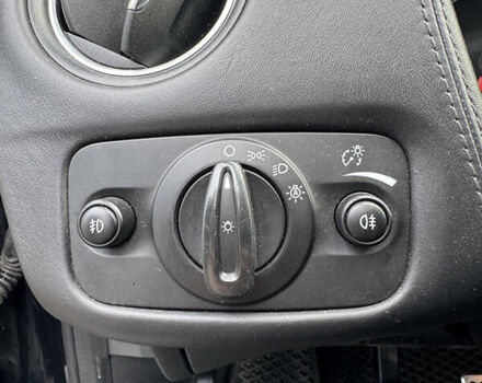 Черный Форд Мондео, объемом двигателя 2.18 л и пробегом 418 тыс. км за 12000 $, фото 23 на Automoto.ua