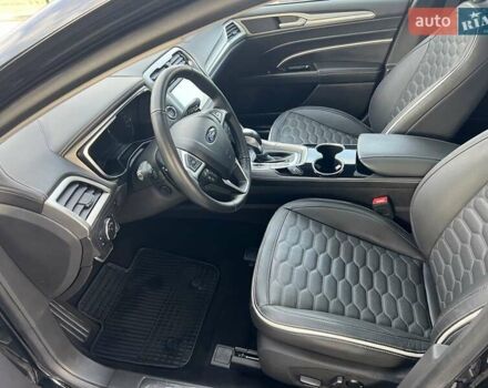 Форд Мондео 2018 в Житомире на Automoto.ua Черный Форд Мондео, объемом двигателя 2 л и пробегом 127 тыс. км за 17500 $, фото 37 на Automoto.ua