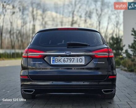 Черный Форд Мондео, объемом двигателя 2 л и пробегом 263 тыс. км за 14499 $, фото 15 на Automoto.ua