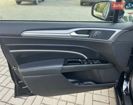 Форд Мондео 2018 в Житомире на Automoto.ua Черный Форд Мондео, объемом двигателя 2 л и пробегом 127 тыс. км за 17500 $, фото 31 на Automoto.ua