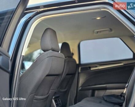 Черный Форд Мондео, объемом двигателя 2 л и пробегом 263 тыс. км за 14499 $, фото 22 на Automoto.ua