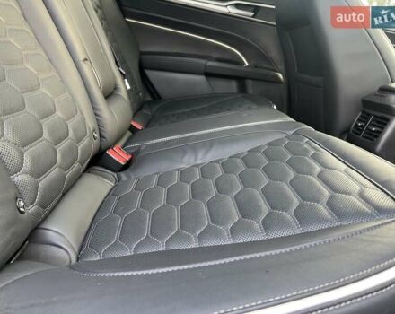 Форд Мондео 2018 в Житомире на Automoto.ua Черный Форд Мондео, объемом двигателя 2 л и пробегом 127 тыс. км за 17500 $, фото 19 на Automoto.ua