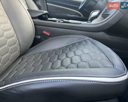Форд Мондео 2018 в Житомире на Automoto.ua Черный Форд Мондео, объемом двигателя 2 л и пробегом 127 тыс. км за 17500 $, фото 9 на Automoto.ua