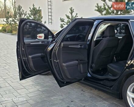 Черный Форд Мондео, объемом двигателя 2 л и пробегом 263 тыс. км за 14499 $, фото 18 на Automoto.ua