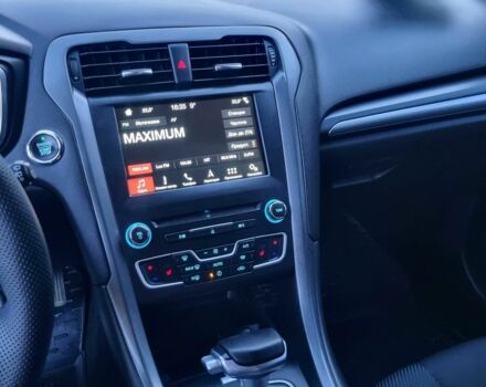 Черный Форд Мондео, объемом двигателя 2 л и пробегом 228 тыс. км за 13800 $, фото 22 на Automoto.ua