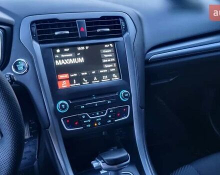 Черный Форд Мондео, объемом двигателя 2 л и пробегом 228 тыс. км за 13800 $, фото 44 на Automoto.ua