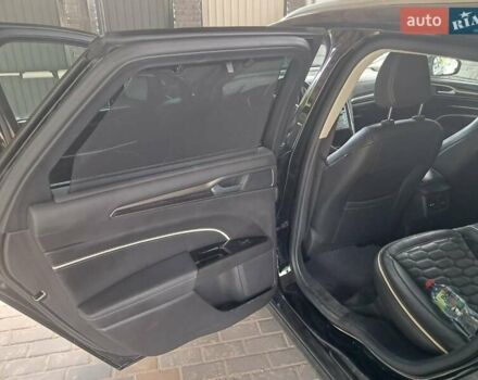 Черный Форд Мондео, объемом двигателя 2 л и пробегом 180 тыс. км за 15000 $, фото 3 на Automoto.ua