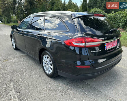 Чорний Форд Мондео, об'ємом двигуна 2 л та пробігом 249 тис. км за 13000 $, фото 5 на Automoto.ua