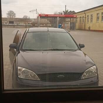 Чорний Форд Мондео, об'ємом двигуна 1.8 л та пробігом 206 тис. км за 1600 $, фото 1 на Automoto.ua