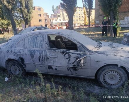 Черный Форд Мондео, объемом двигателя 2 л и пробегом 320 тыс. км за 4000 $, фото 2 на Automoto.ua