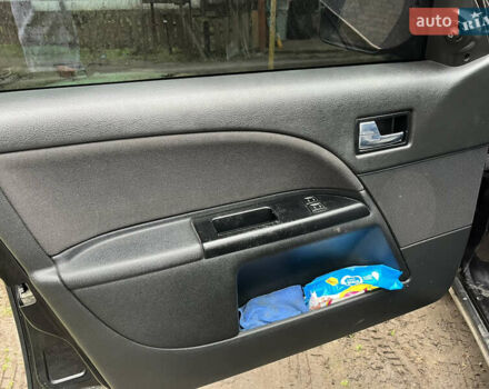 Чорний Форд Мондео, об'ємом двигуна 2 л та пробігом 420 тис. км за 4800 $, фото 3 на Automoto.ua