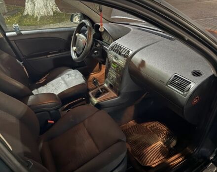 Чорний Форд Мондео, об'ємом двигуна 2 л та пробігом 180 тис. км за 1400 $, фото 6 на Automoto.ua