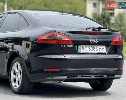 Чорний Форд Мондео, об'ємом двигуна 1.8 л та пробігом 283 тис. км за 6000 $, фото 7 на Automoto.ua