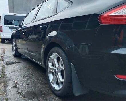 Черный Форд Мондео, объемом двигателя 1.8 л и пробегом 170 тыс. км за 5350 $, фото 4 на Automoto.ua