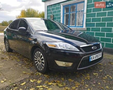 Чорний Форд Мондео, об'ємом двигуна 1.75 л та пробігом 300 тис. км за 5500 $, фото 11 на Automoto.ua