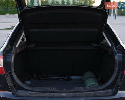 Черный Форд Мондео, объемом двигателя 1.75 л и пробегом 410 тыс. км за 5700 $, фото 14 на Automoto.ua