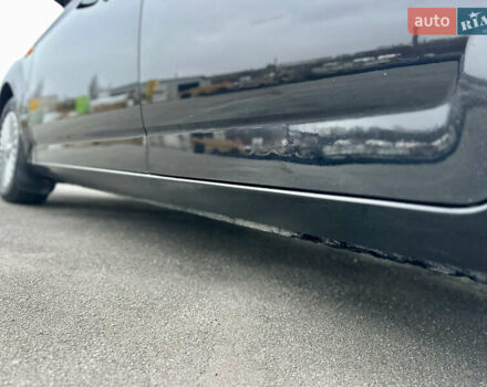 Чорний Форд Мондео, об'ємом двигуна 2 л та пробігом 266 тис. км за 6499 $, фото 16 на Automoto.ua