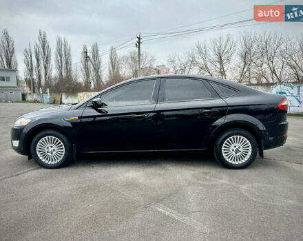 Чорний Форд Мондео, об'ємом двигуна 2 л та пробігом 266 тис. км за 6499 $, фото 17 на Automoto.ua