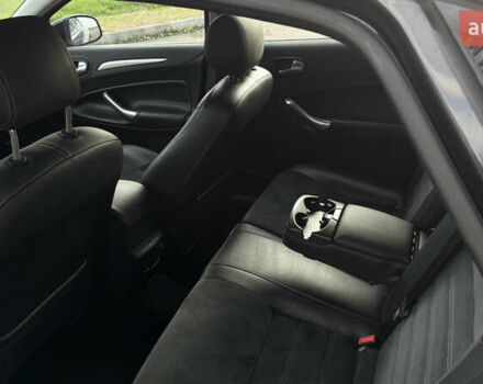 Чорний Форд Мондео, об'ємом двигуна 2 л та пробігом 204 тис. км за 6999 $, фото 37 на Automoto.ua