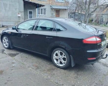 Черный Форд Мондео, объемом двигателя 1.8 л и пробегом 170 тыс. км за 5350 $, фото 3 на Automoto.ua