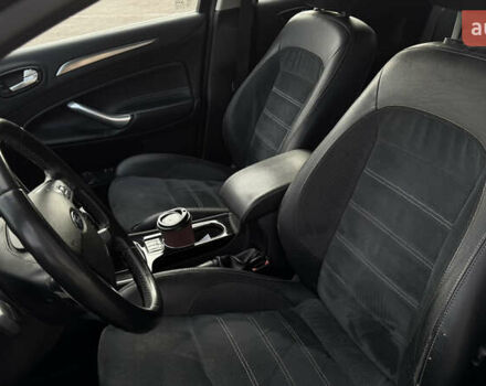 Чорний Форд Мондео, об'ємом двигуна 2 л та пробігом 204 тис. км за 6999 $, фото 31 на Automoto.ua