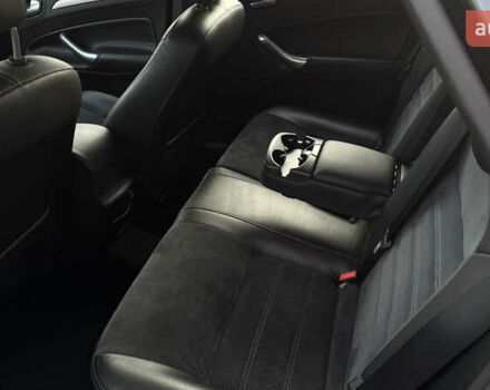 Чорний Форд Мондео, об'ємом двигуна 2 л та пробігом 204 тис. км за 6999 $, фото 29 на Automoto.ua