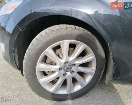 Черный Форд Мондео, объемом двигателя 1.75 л и пробегом 287 тыс. км за 8350 $, фото 9 на Automoto.ua