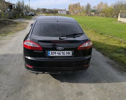 Черный Форд Мондео, объемом двигателя 1.75 л и пробегом 287 тыс. км за 8350 $, фото 4 на Automoto.ua