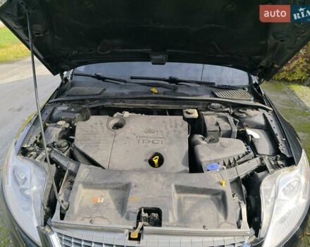 Черный Форд Мондео, объемом двигателя 1.75 л и пробегом 287 тыс. км за 8350 $, фото 19 на Automoto.ua