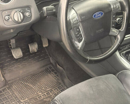 Форд Мондео 2011 в Черновцах на Automoto.ua Черный Форд Мондео, объемом двигателя 2 л и пробегом 233 тыс. км за 8500 $, фото 4 на Automoto.ua