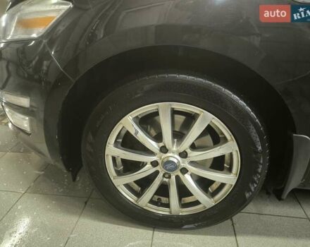 Чорний Форд Мондео, об'ємом двигуна 2 л та пробігом 185 тис. км за 8999 $, фото 7 на Automoto.ua