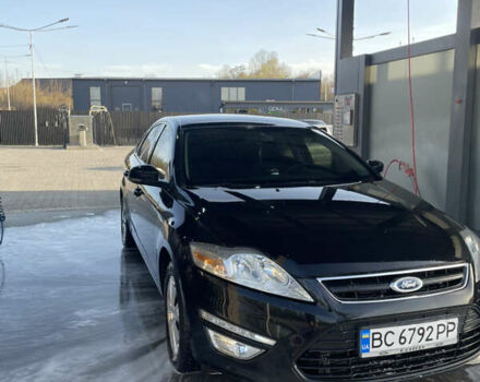 Черный Форд Мондео, объемом двигателя 1.56 л и пробегом 190 тыс. км за 9500 $, фото 9 на Automoto.ua