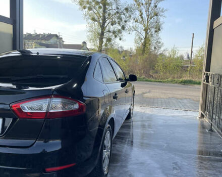 Черный Форд Мондео, объемом двигателя 1.56 л и пробегом 190 тыс. км за 9500 $, фото 13 на Automoto.ua