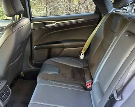 Черный Форд Мондео, объемом двигателя 2 л и пробегом 202 тыс. км за 18450 $, фото 72 на Automoto.ua