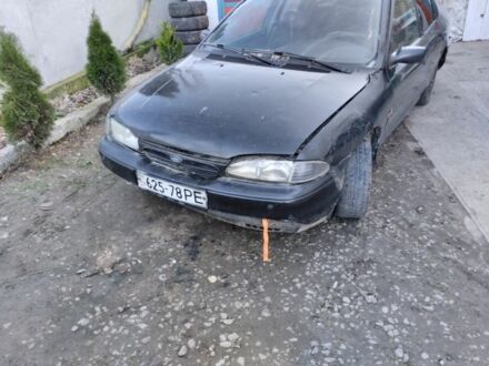 Форд Мондео 1993 в Калуше на Automoto.ua Черный Форд Мондео, объемом двигателя 2 л и пробегом 222 тыс. км за 500 $, фото 1 на Automoto.ua
