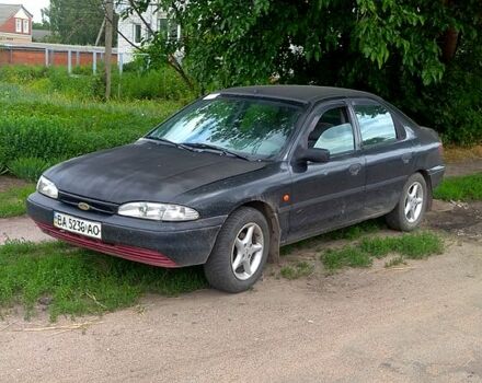 Чорний Форд Мондео, об'ємом двигуна 1.6 л та пробігом 500 тис. км за 1500 $, фото 1 на Automoto.ua