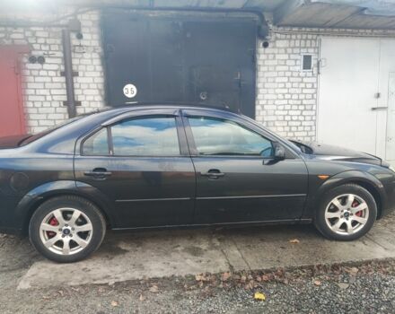 Черный Форд Мондео, объемом двигателя 2 л и пробегом 336 тыс. км за 2800 $, фото 1 на Automoto.ua