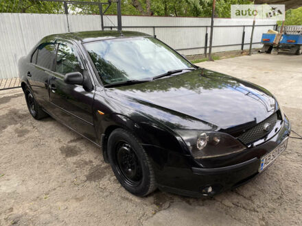 Черный Форд Мондео, объемом двигателя 1.8 л и пробегом 300 тыс. км за 2500 $, фото 1 на Automoto.ua